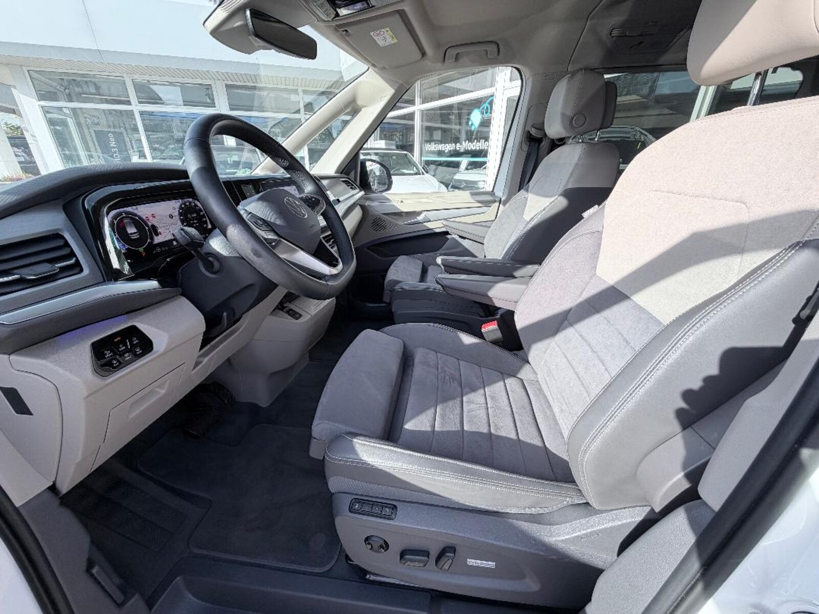 Volkswagen Multivan Langversion – Bild 5