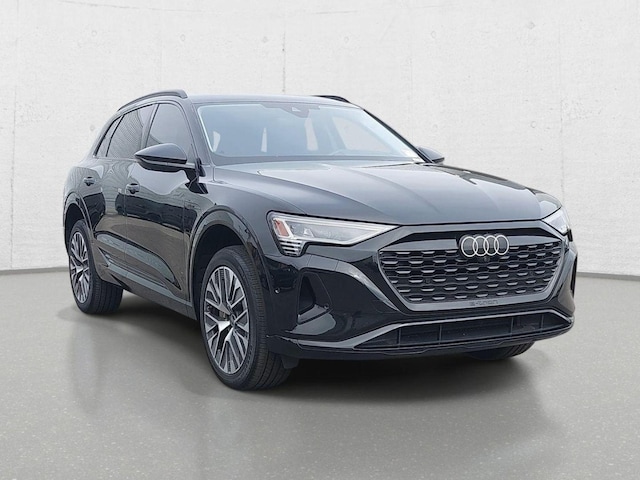 2024 Audi Q8 e-tron