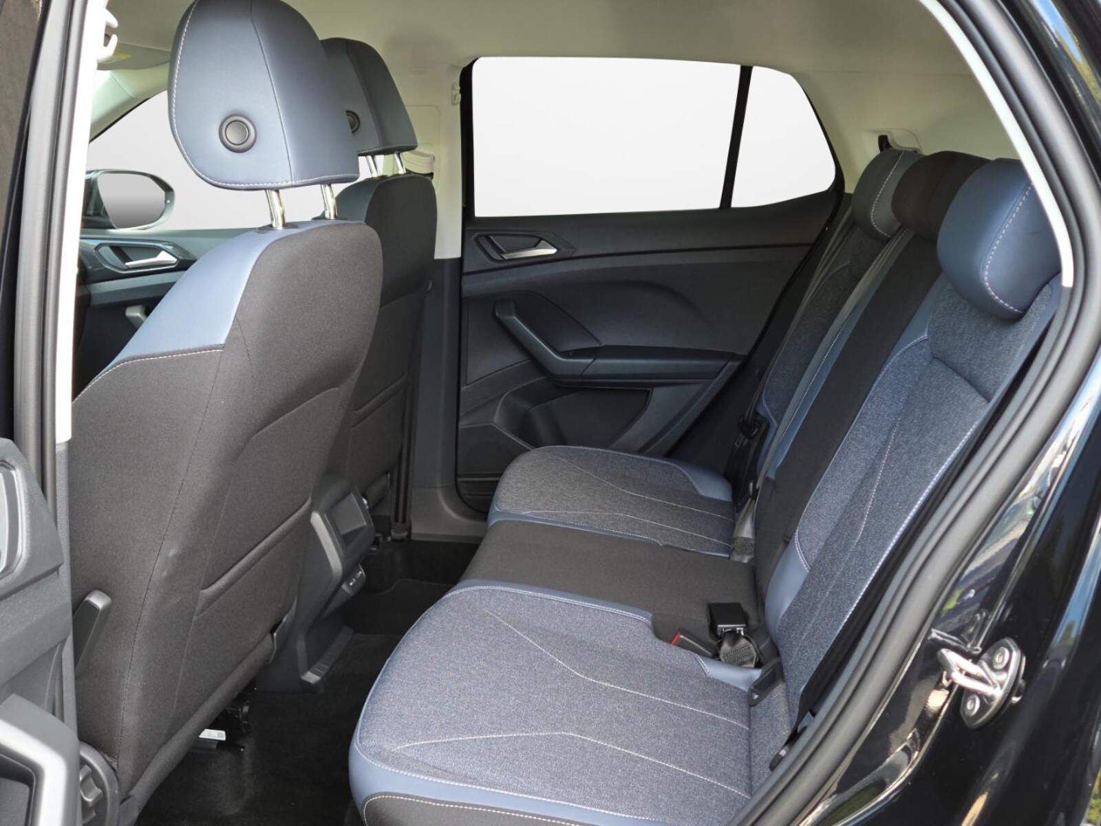 Volkswagen T-Cross – Bild 11