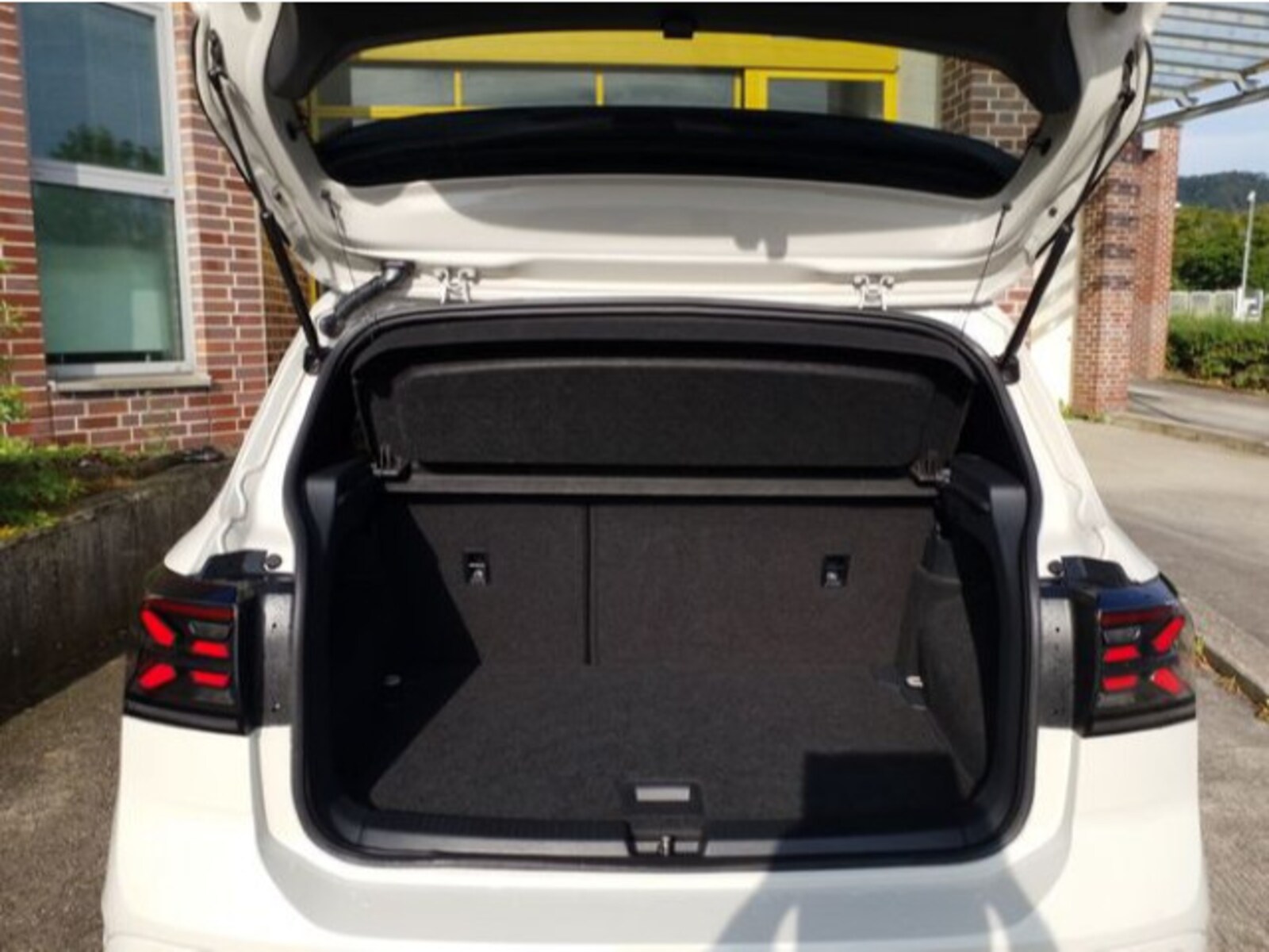 Volkswagen T-Cross – Bild 12