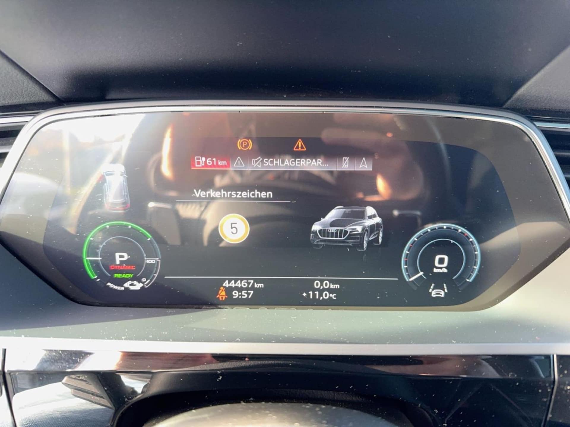 Audi e-tron Sportback advanced