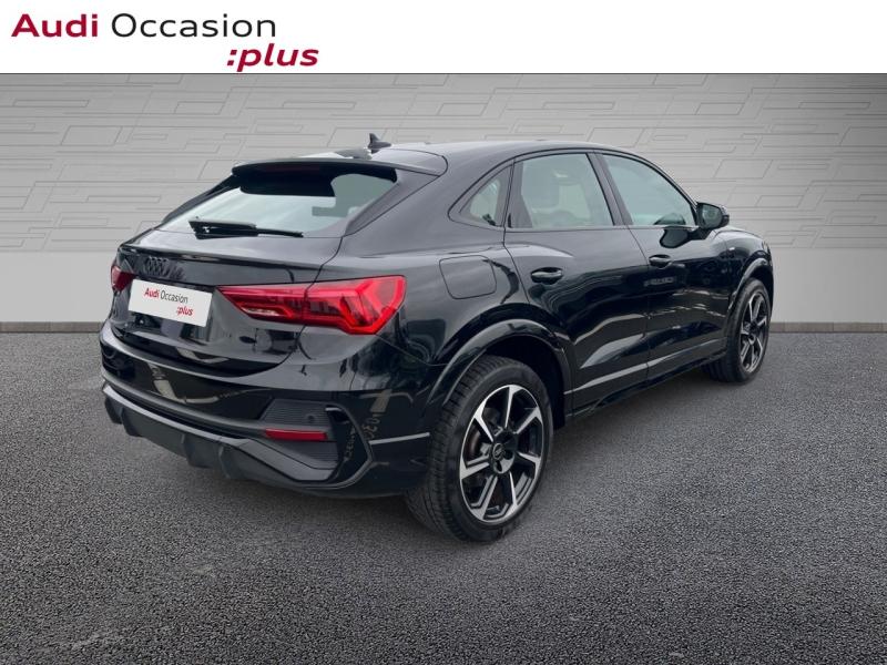 Image about Audi Q3 Sportback TFSI e S line 45 TFSI e 180 kW (245 ch) S tronic