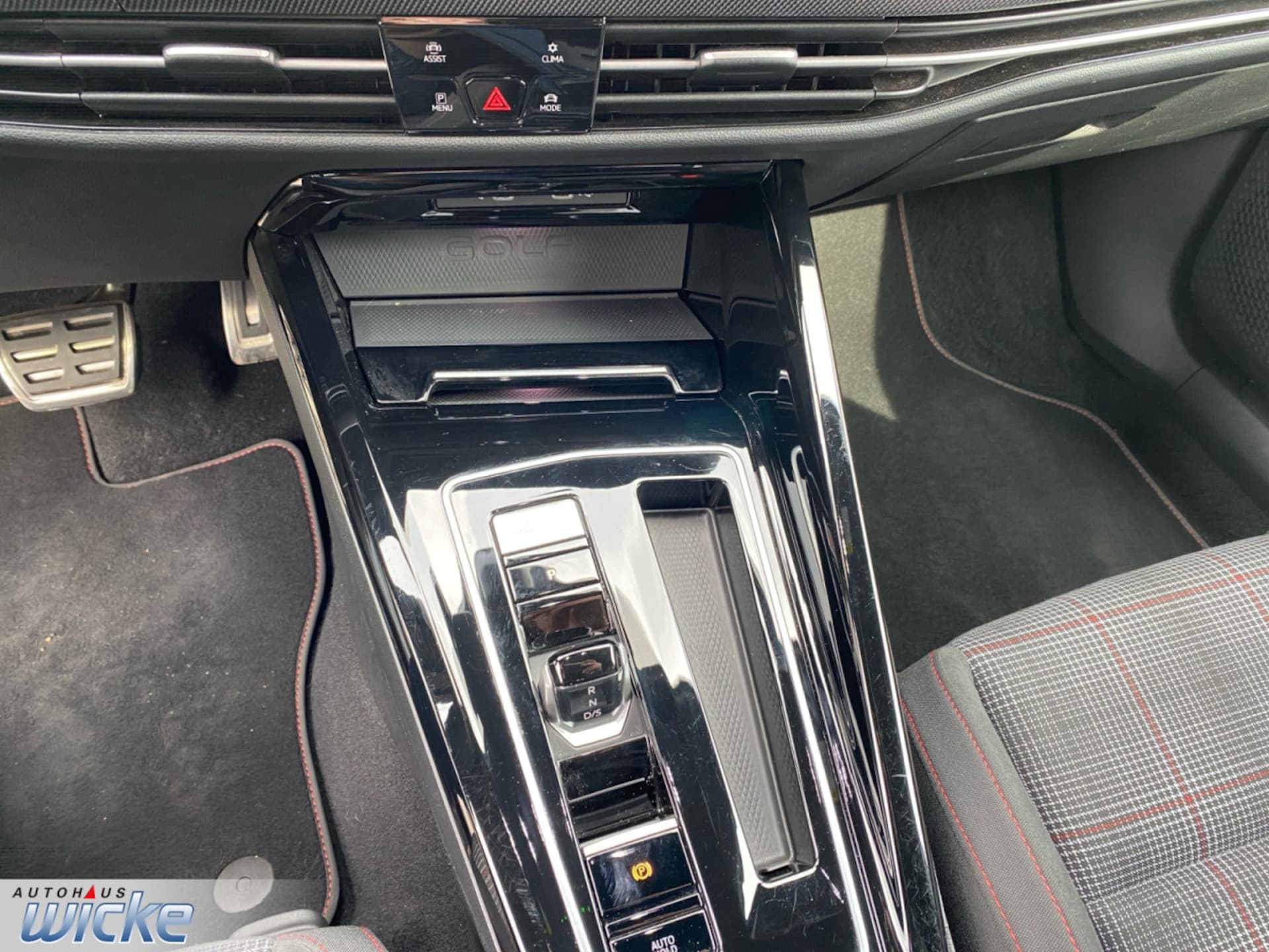 Volkswagen Golf GTI