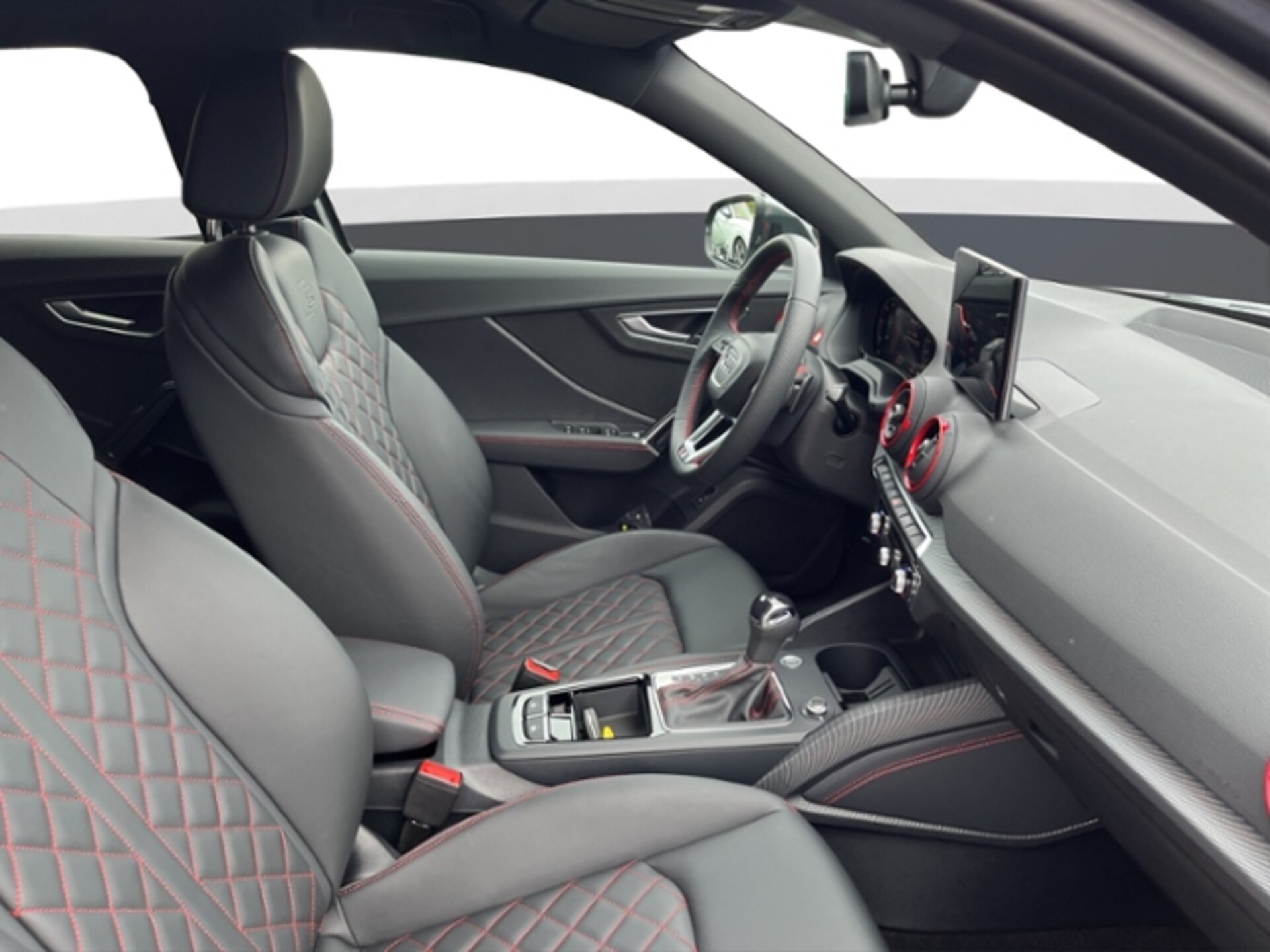 Audi Q2 S line