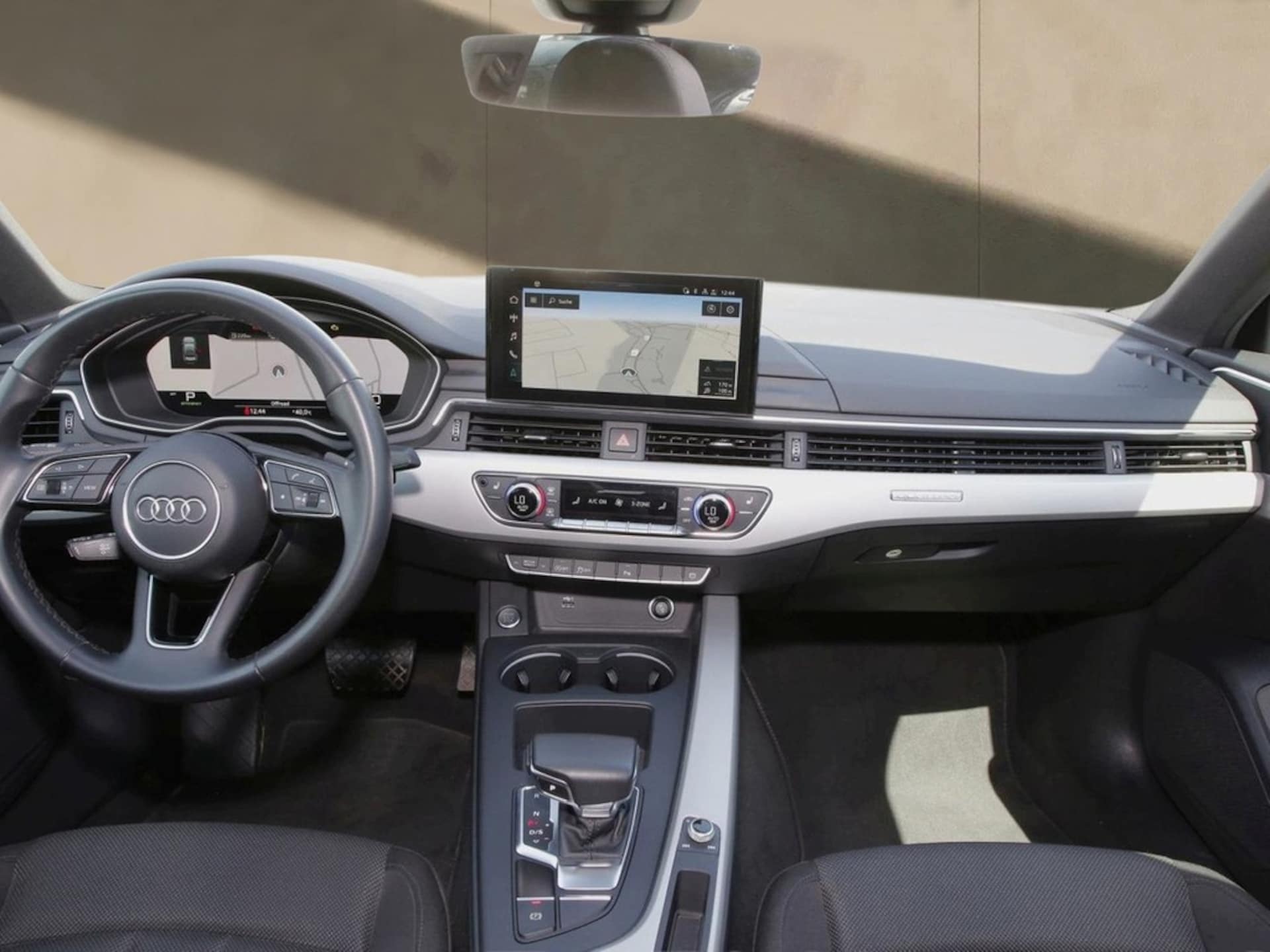 Audi A4 Limousine Advanced