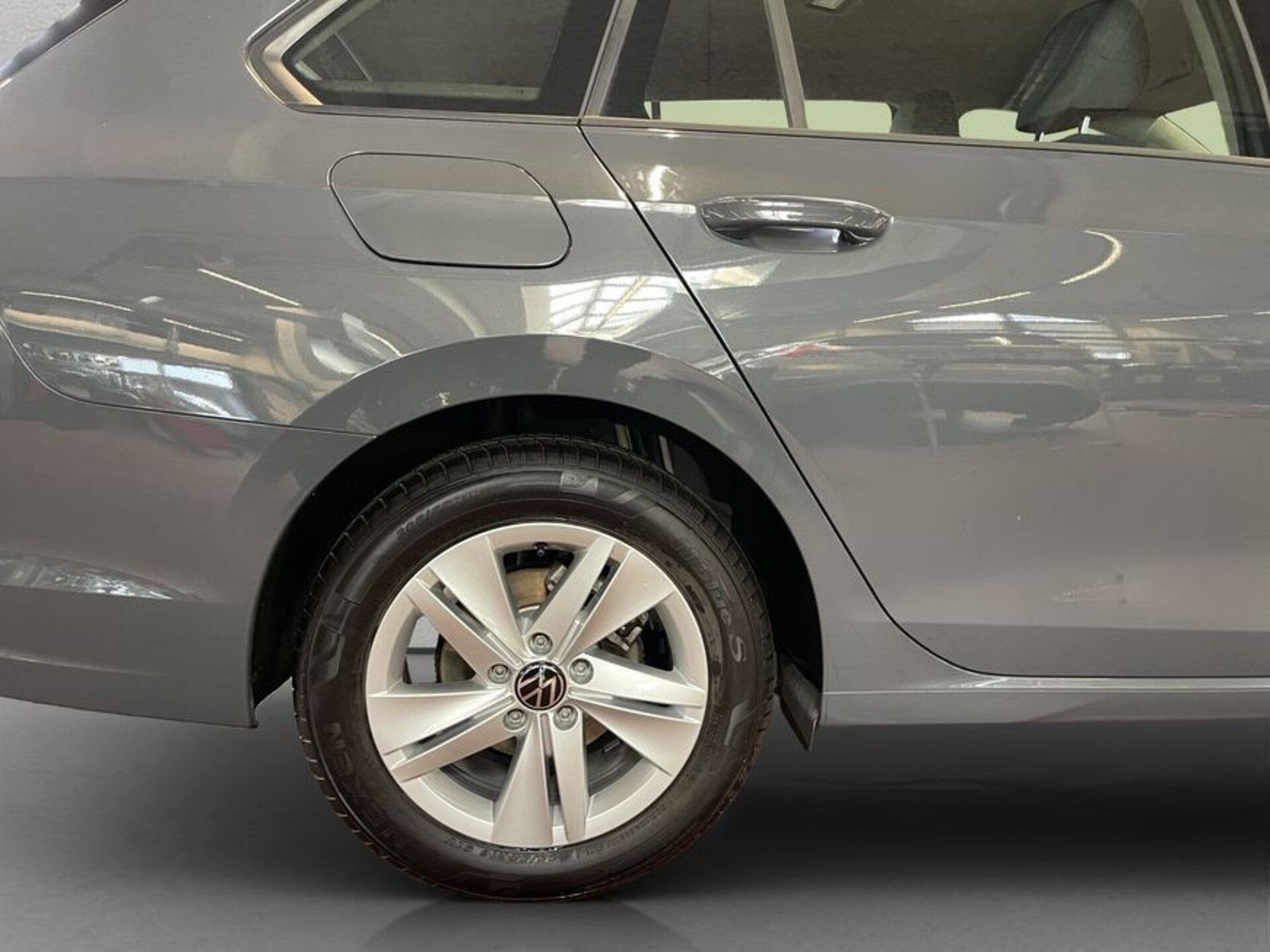 Volkswagen Golf Variant Life