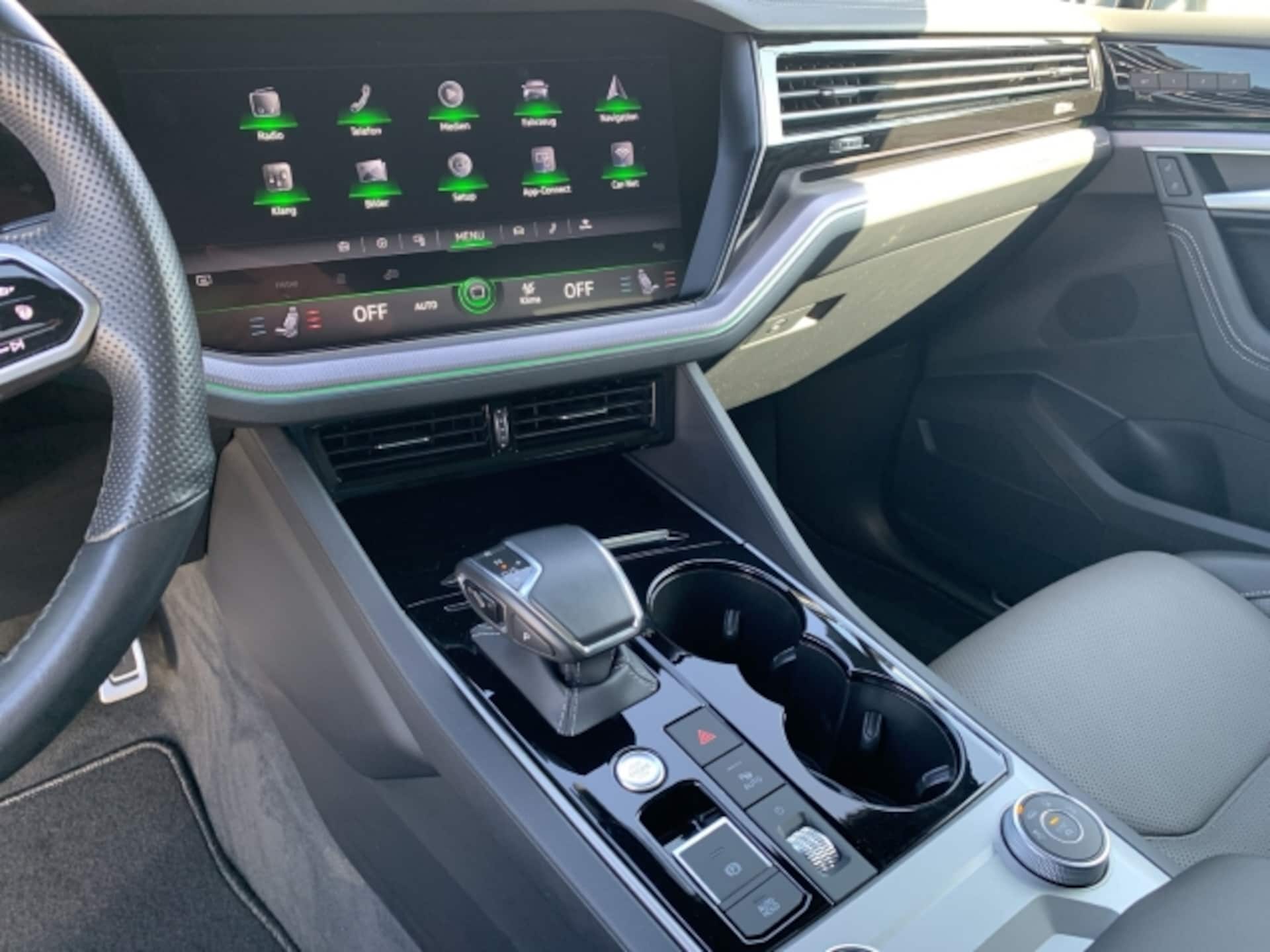 Volkswagen Touareg R-Line