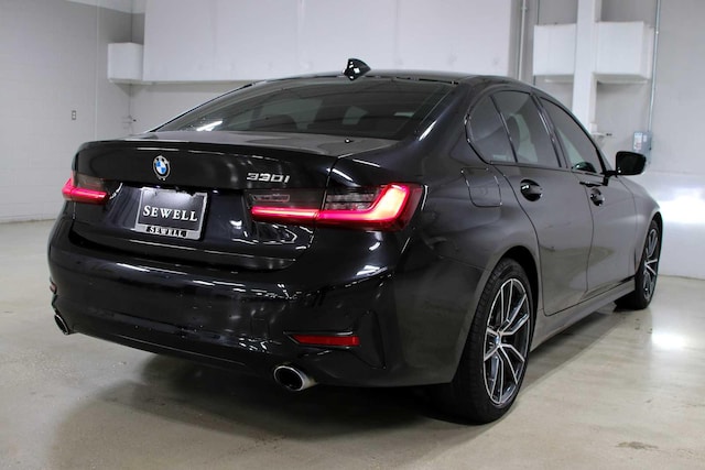 2022 BMW 330i
