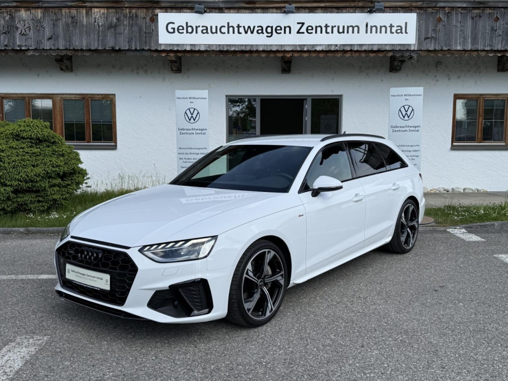 Audi A4 Avant S line