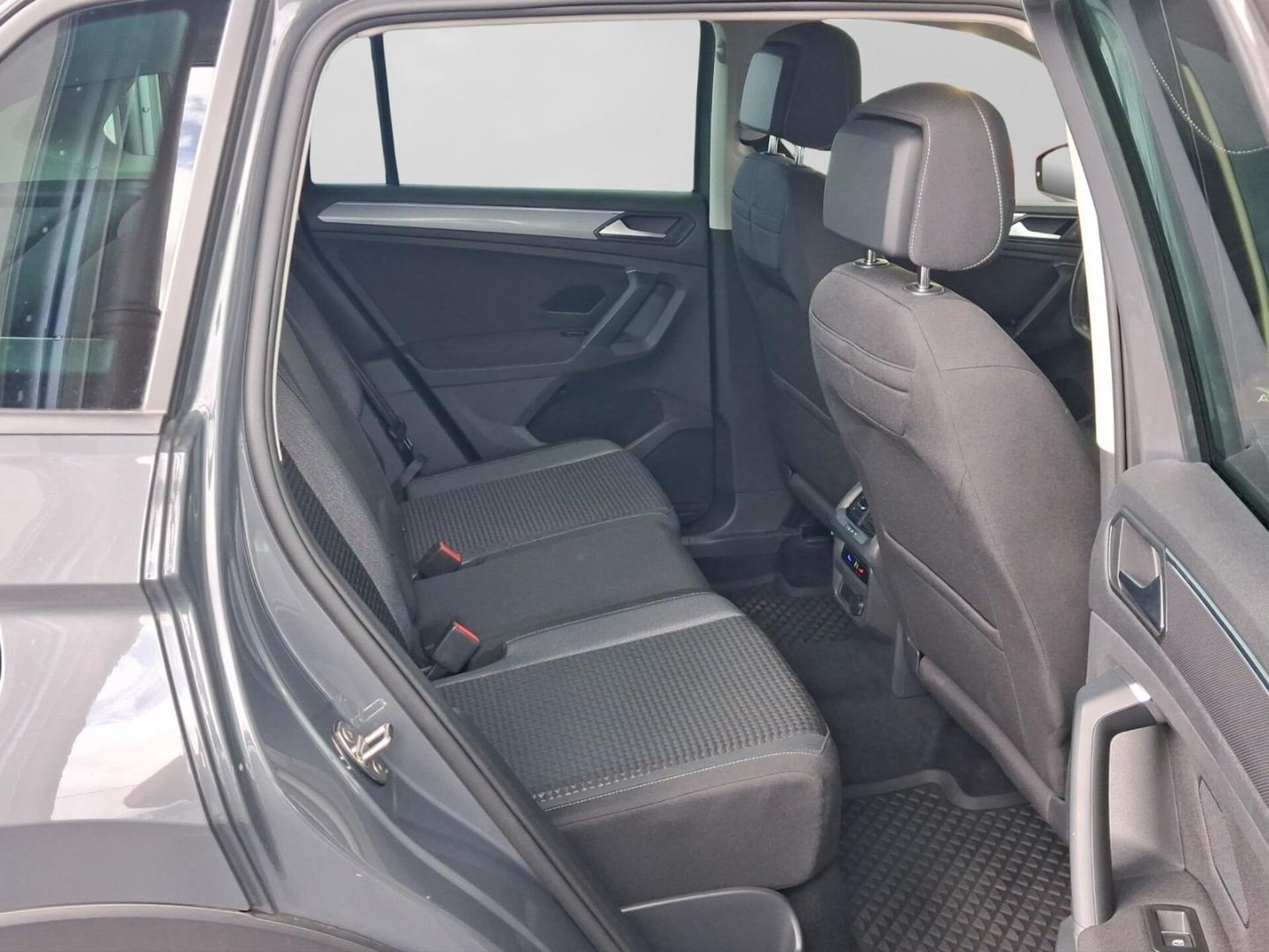 Volkswagen Tiguan Active