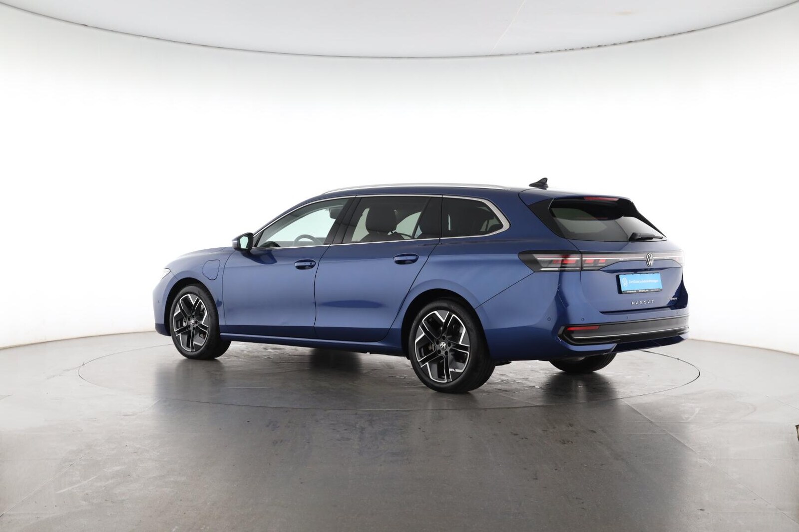 Volkswagen Passat – Bild 4