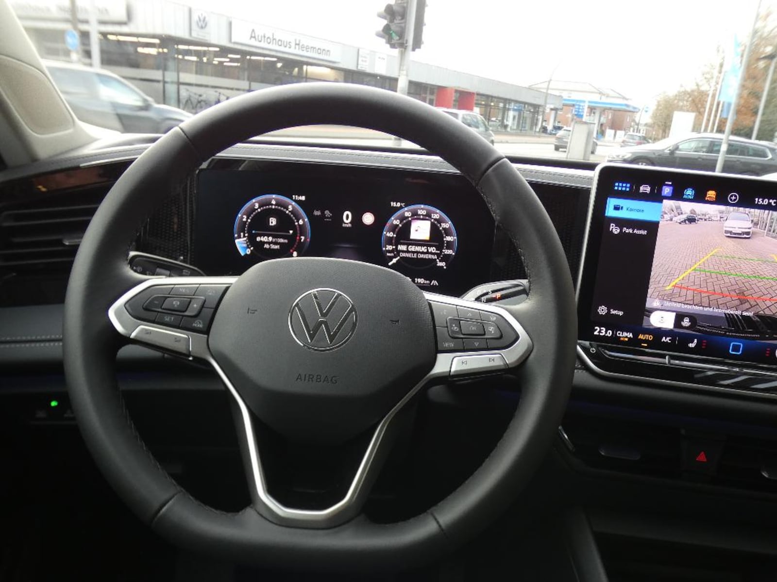 Volkswagen Tiguan – Bild 12