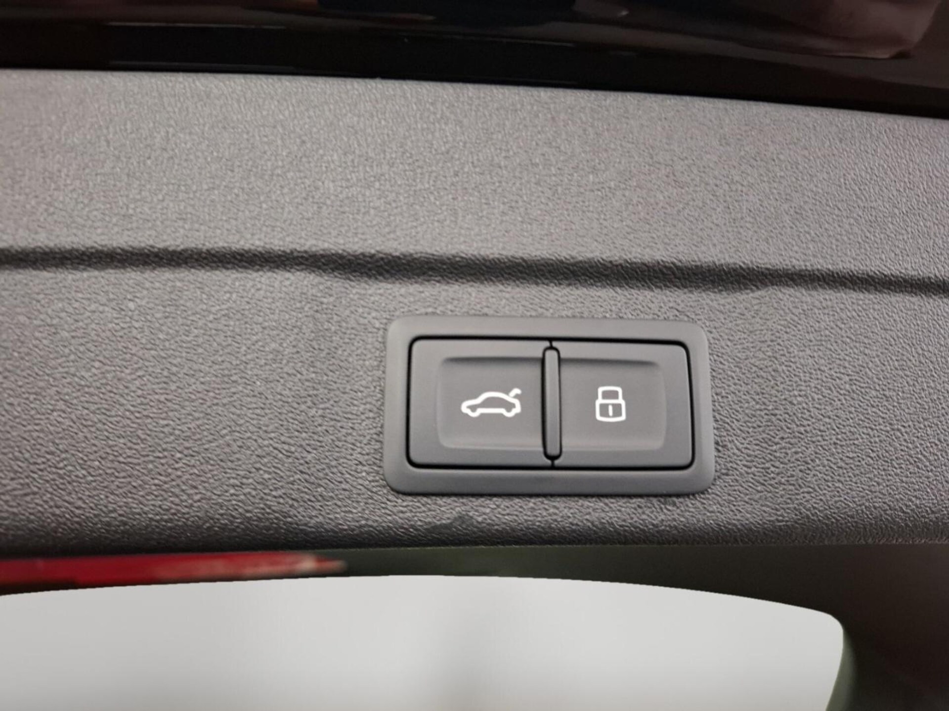 Audi A6 Avant edition one
