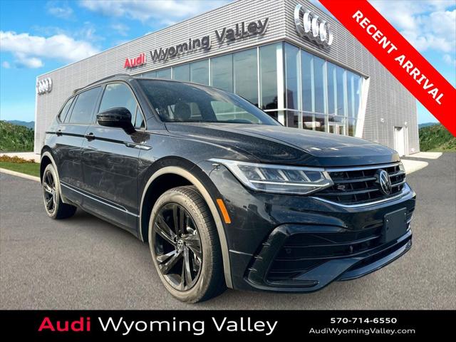 2023 Volkswagen Tiguan SE R-LINE BLACK