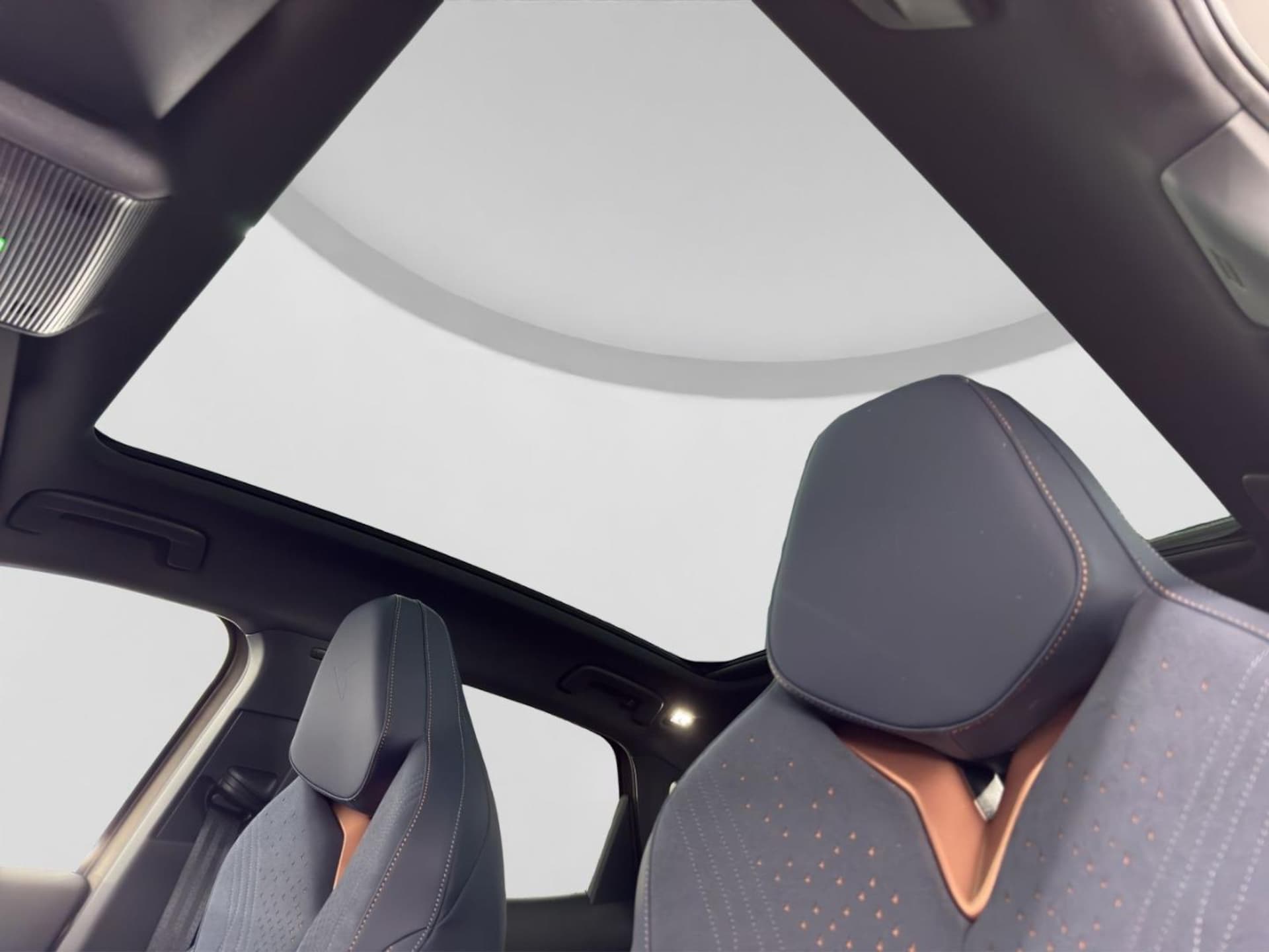 CUPRA Tavascan VZ