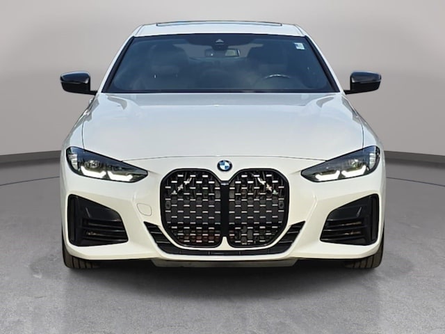 2023 BMW M440i