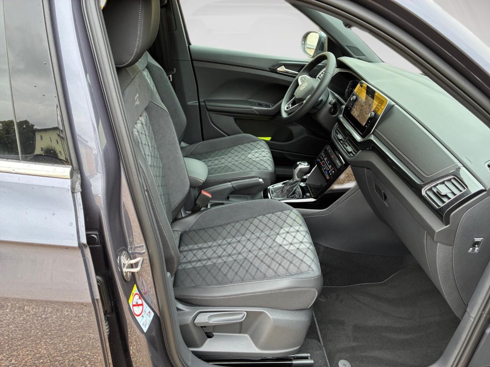 Volkswagen T-Cross – Bild 9