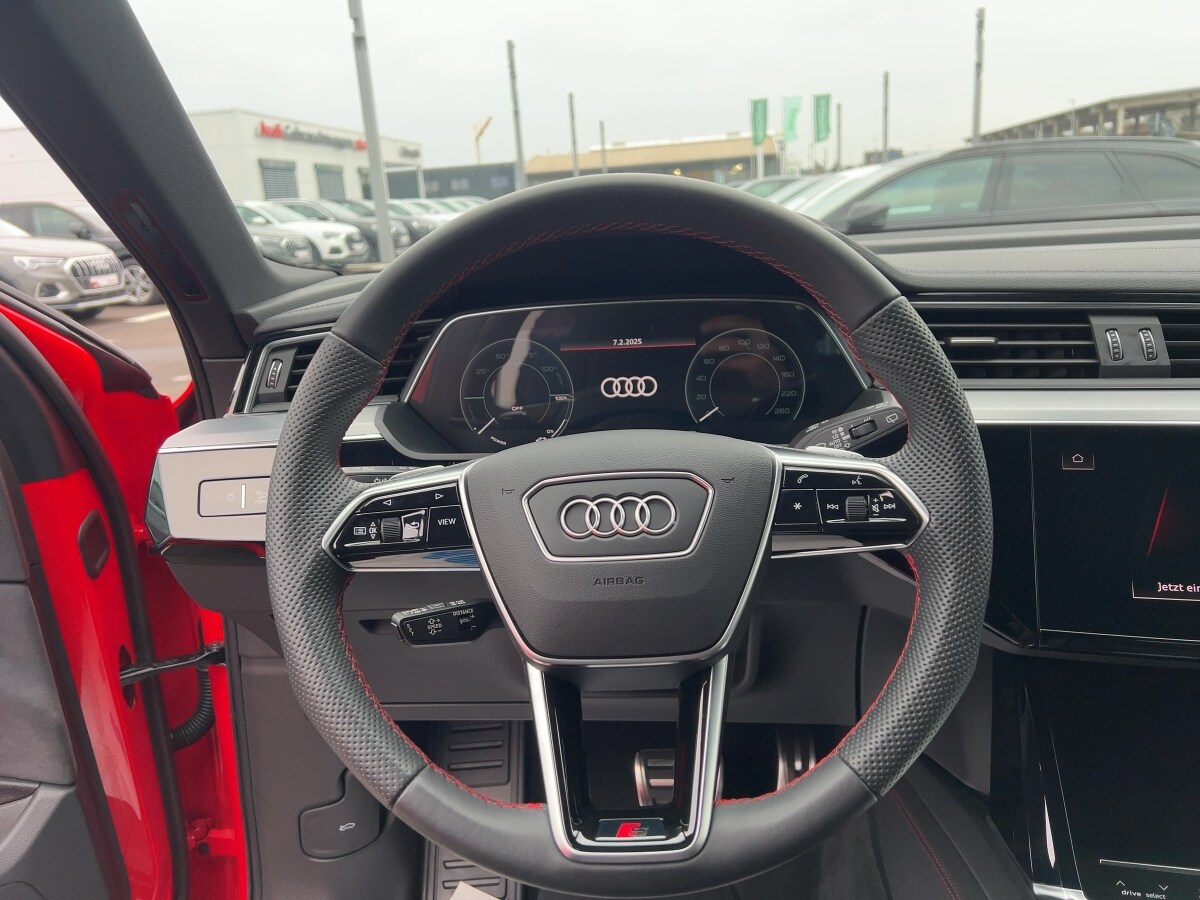 Image about Audi SQ8 e-tron e-tron quattro