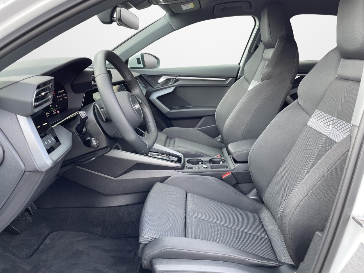 Bild über Audi A3 Sportback TFSI quattro S tronic - für weitere Informationen kontaktieren Sie den Audi Partner