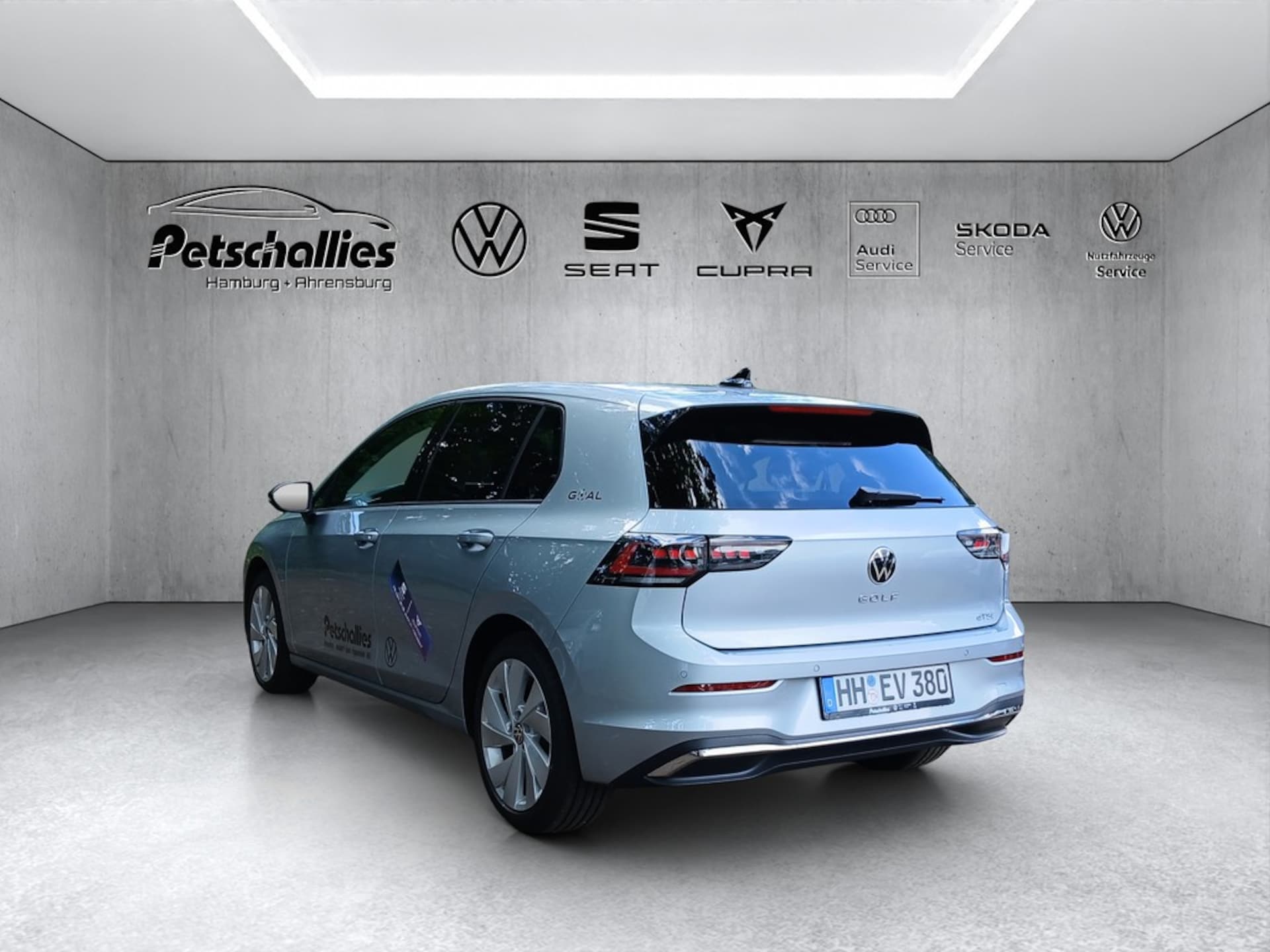 Volkswagen Golf Life