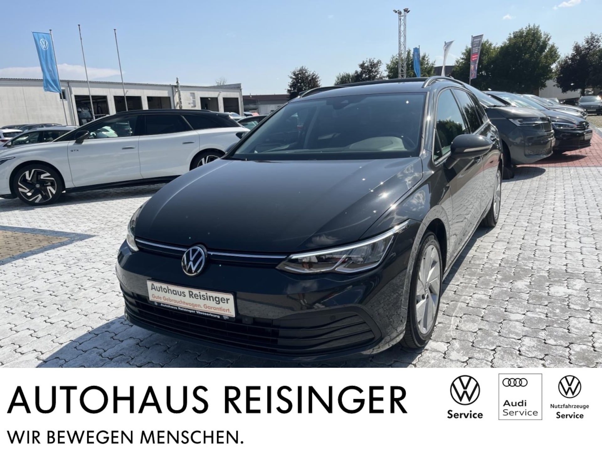 Volkswagen Golf Variant Life