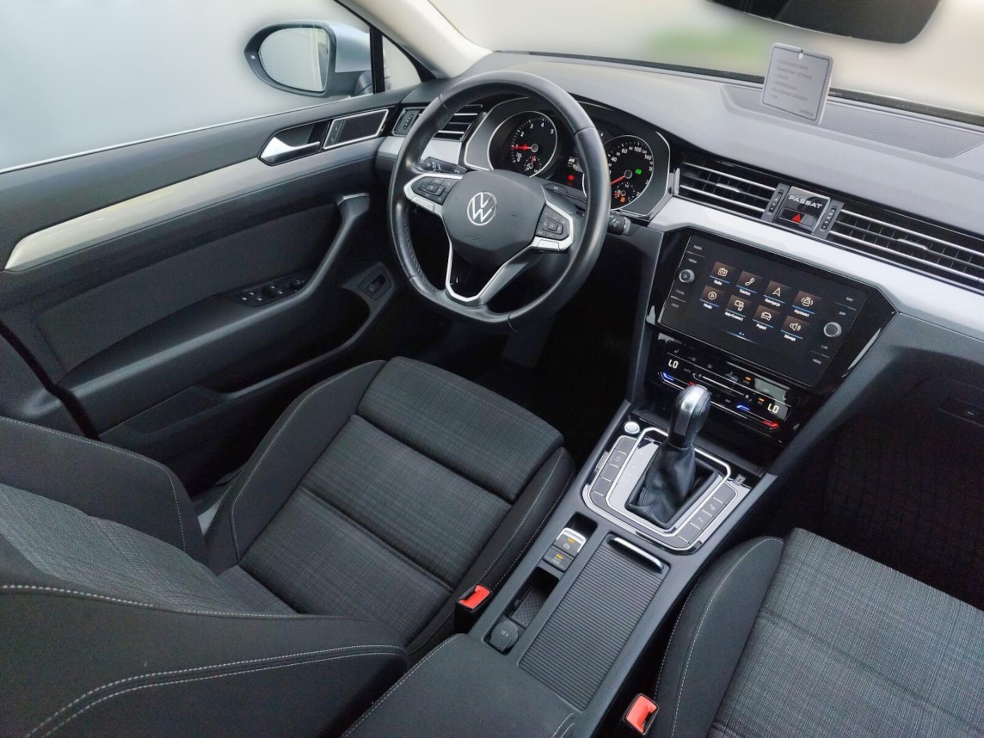 Volkswagen Passat Business
