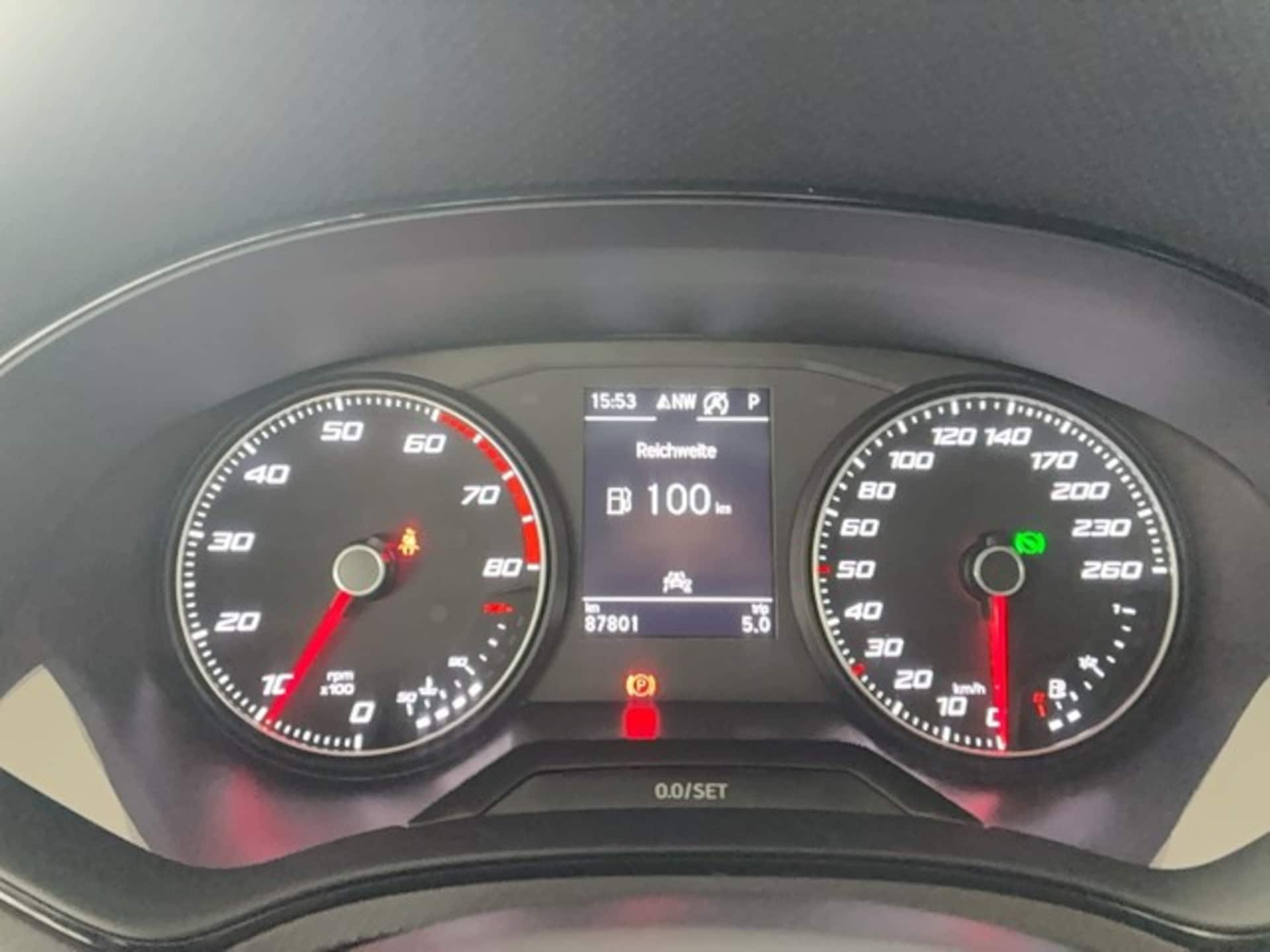 SEAT Arona FR