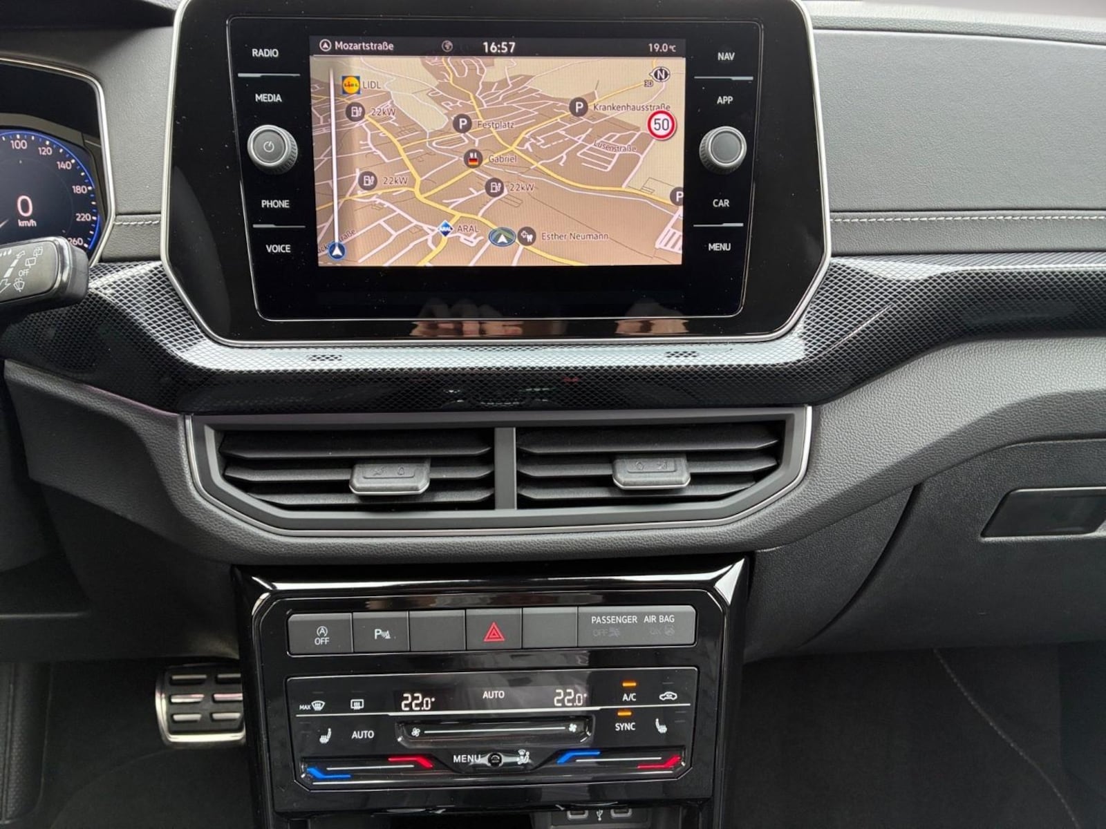 Volkswagen T-Cross – Bild 12