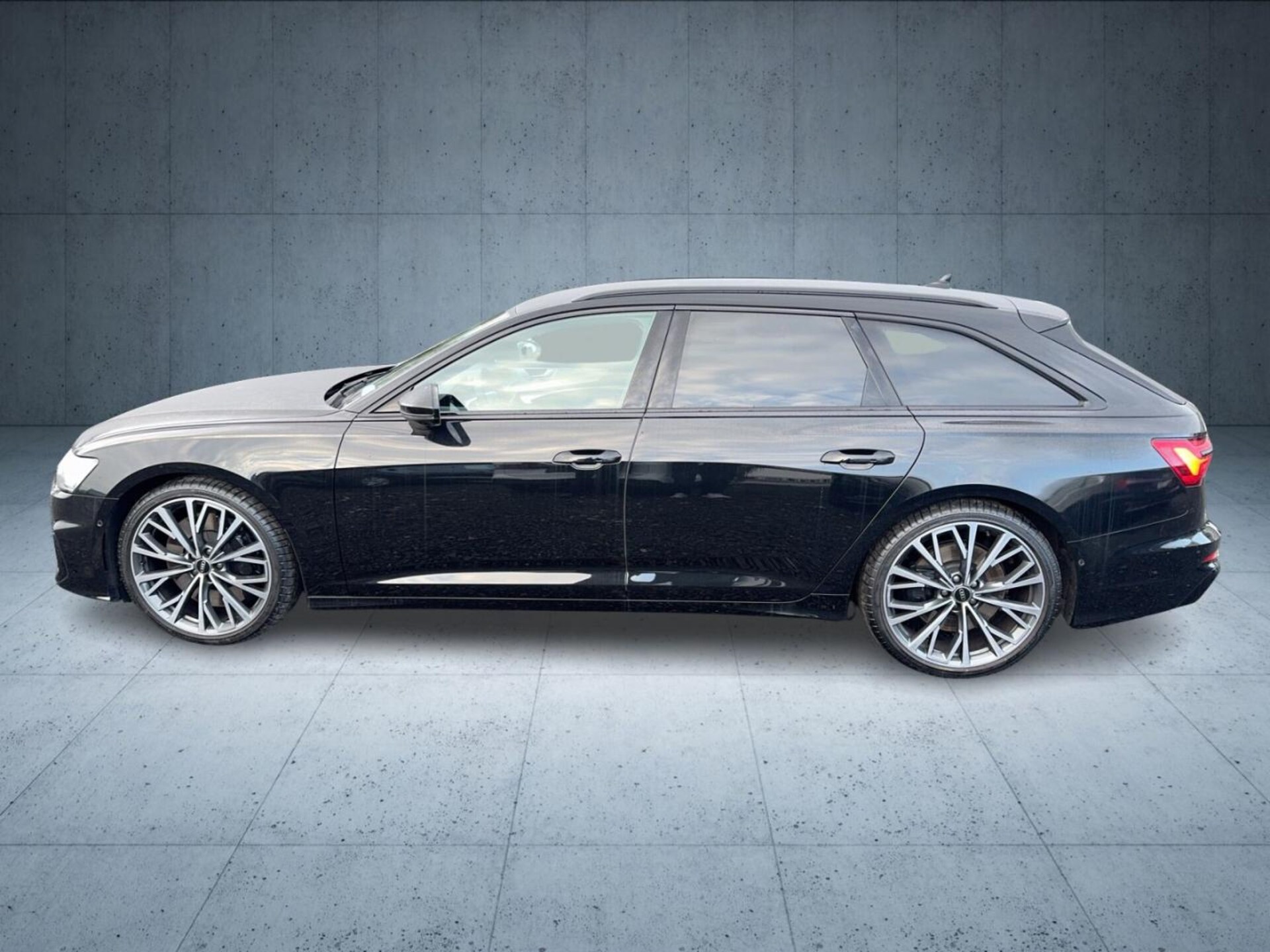 Audi S6 Avant