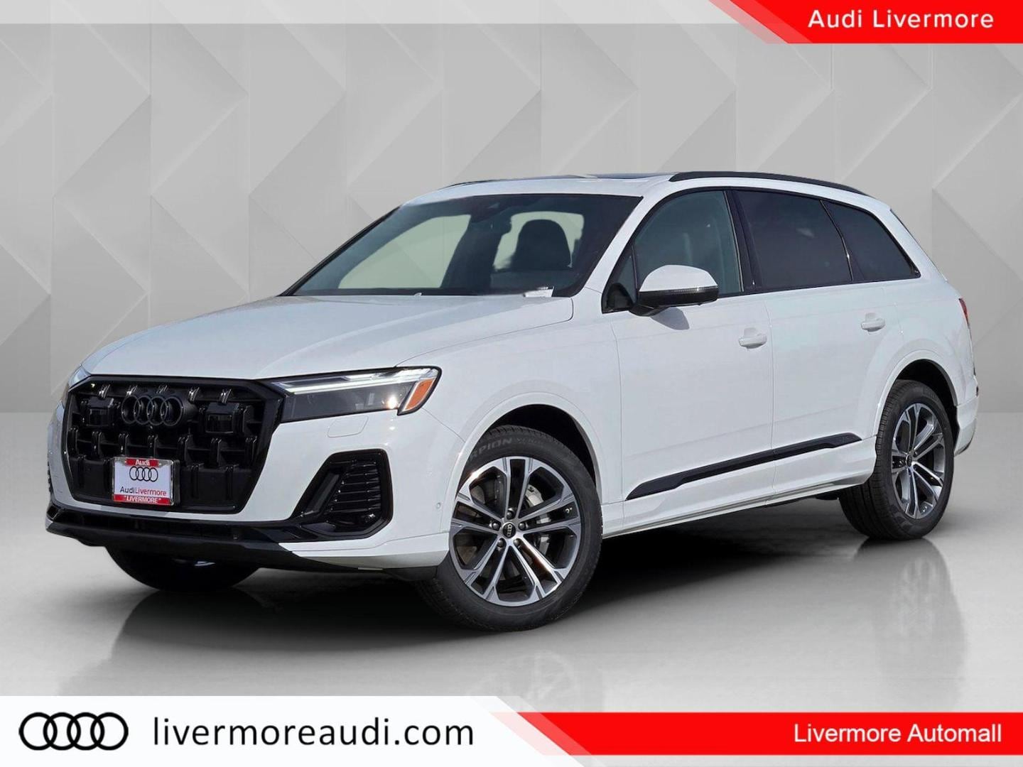 2026 Audi Q7 45 Premium Plus quattro Tiptronic's photo