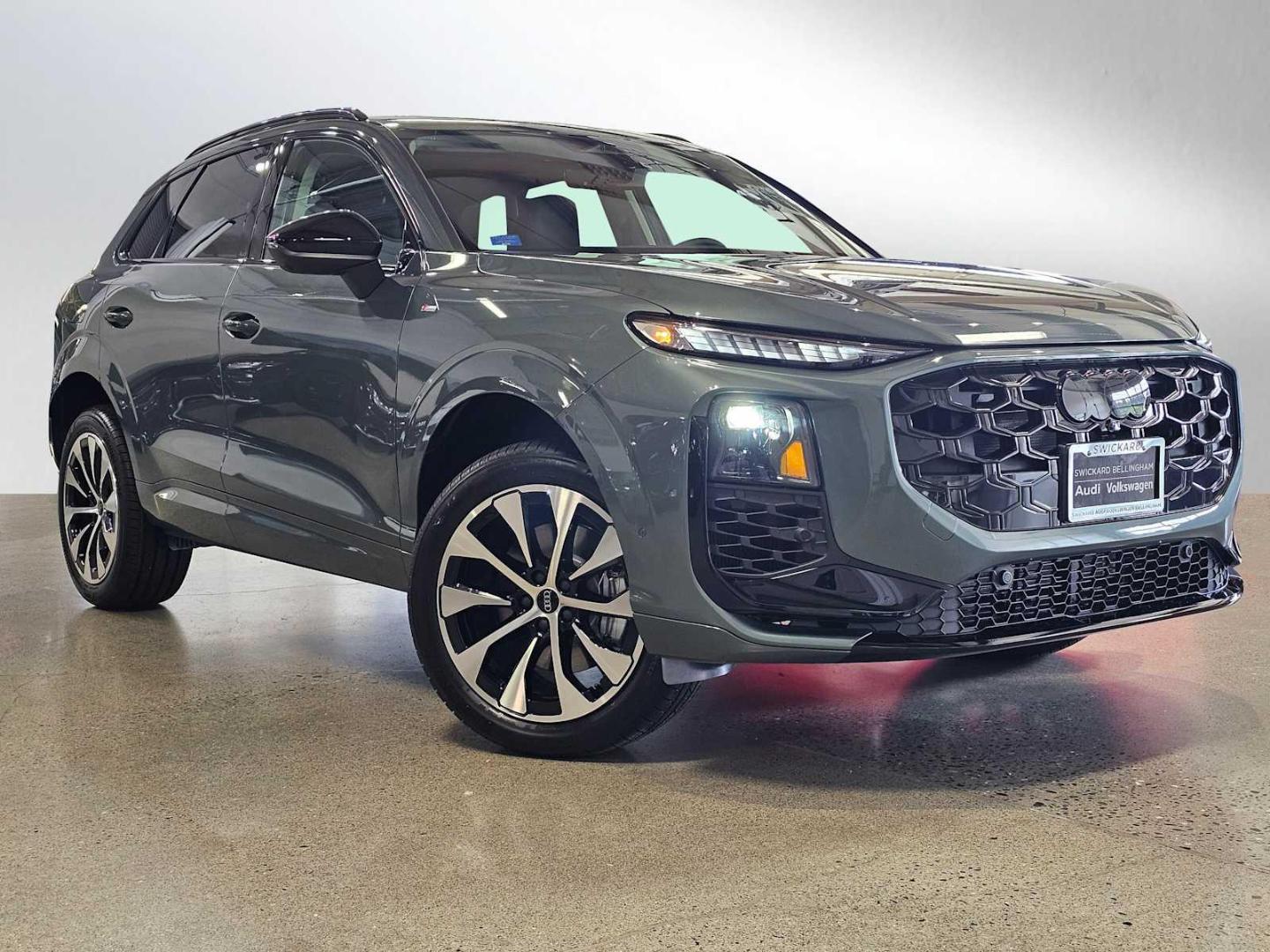 2026 Audi Q3 S line quattro's photo