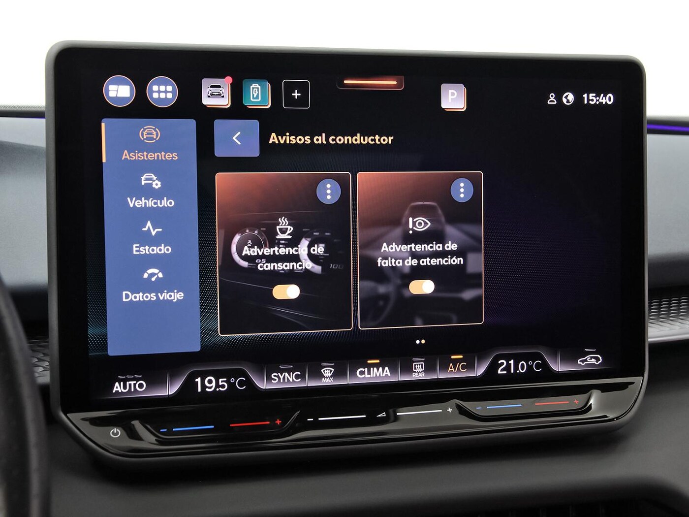 CUPRA Terramar 1.5 TSI e-Hybrid DSG 150 kW (204 CV) — photo 31