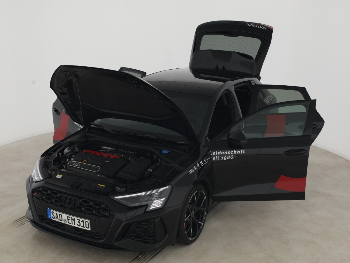 Image about Audi RS 3 Sportback TFSI quattro S tronic
