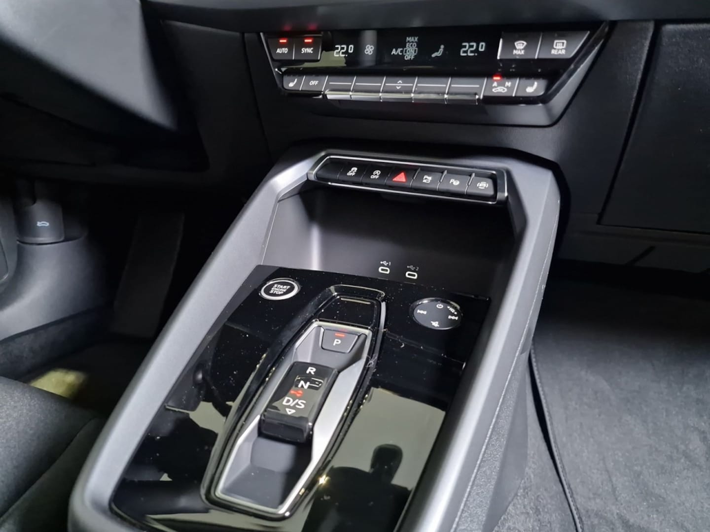 Bild über Audi A3 Sportback TDI S tronic - für weitere Informationen kontaktieren Sie den Audi Partner