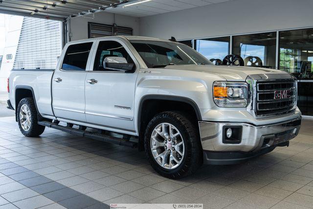 2015 GMC Sierra 4WD Crew Cab SLT SWB's photo