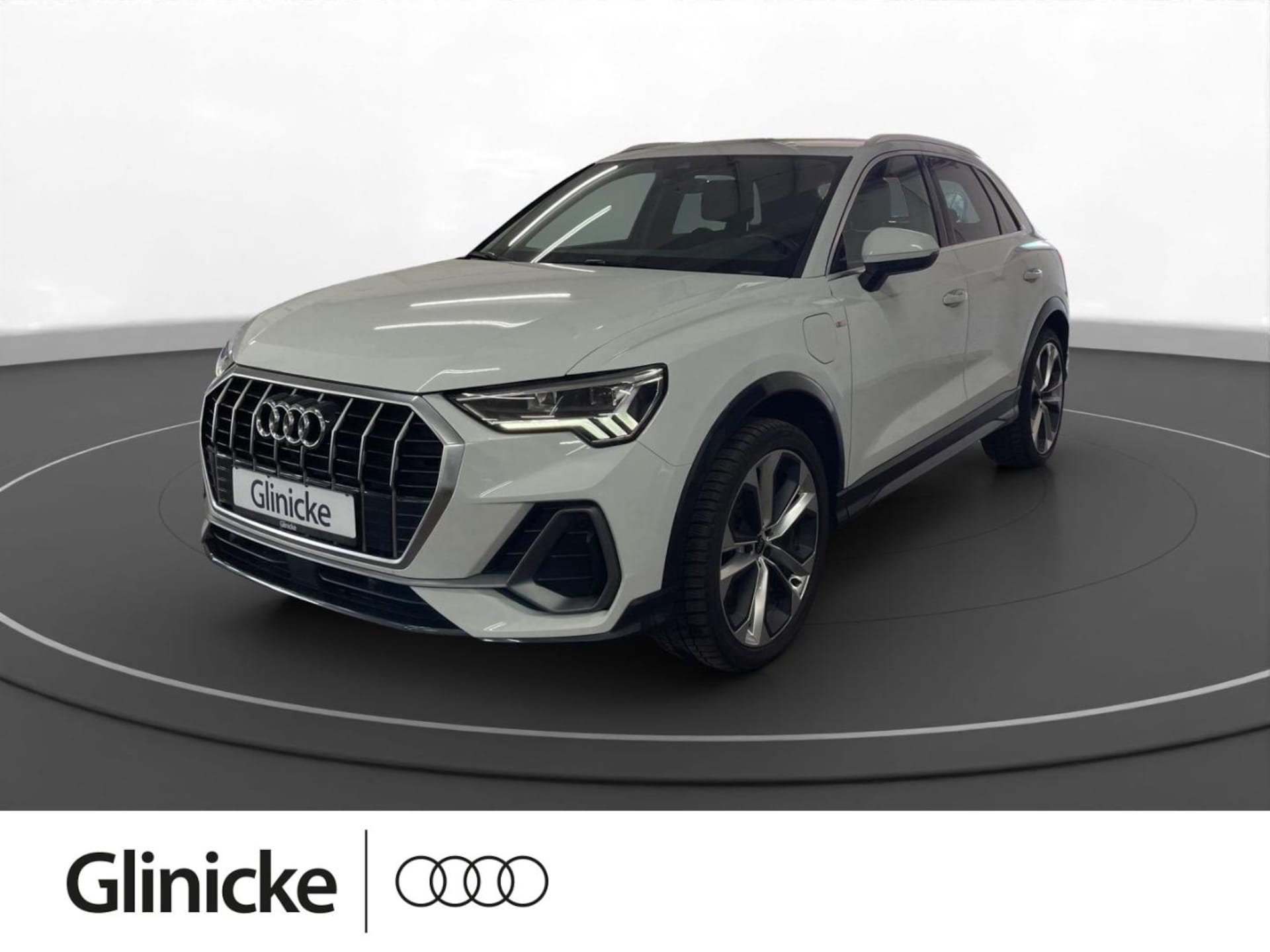 Audi Q3 TFSI e S line