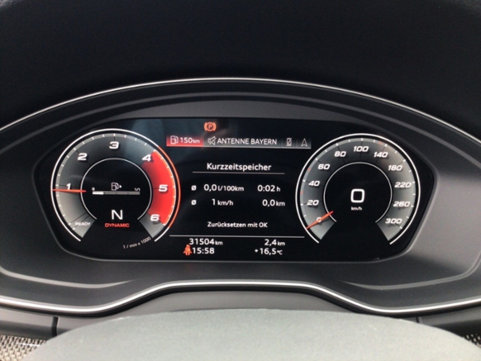 Audi SQ5 – Bild 14