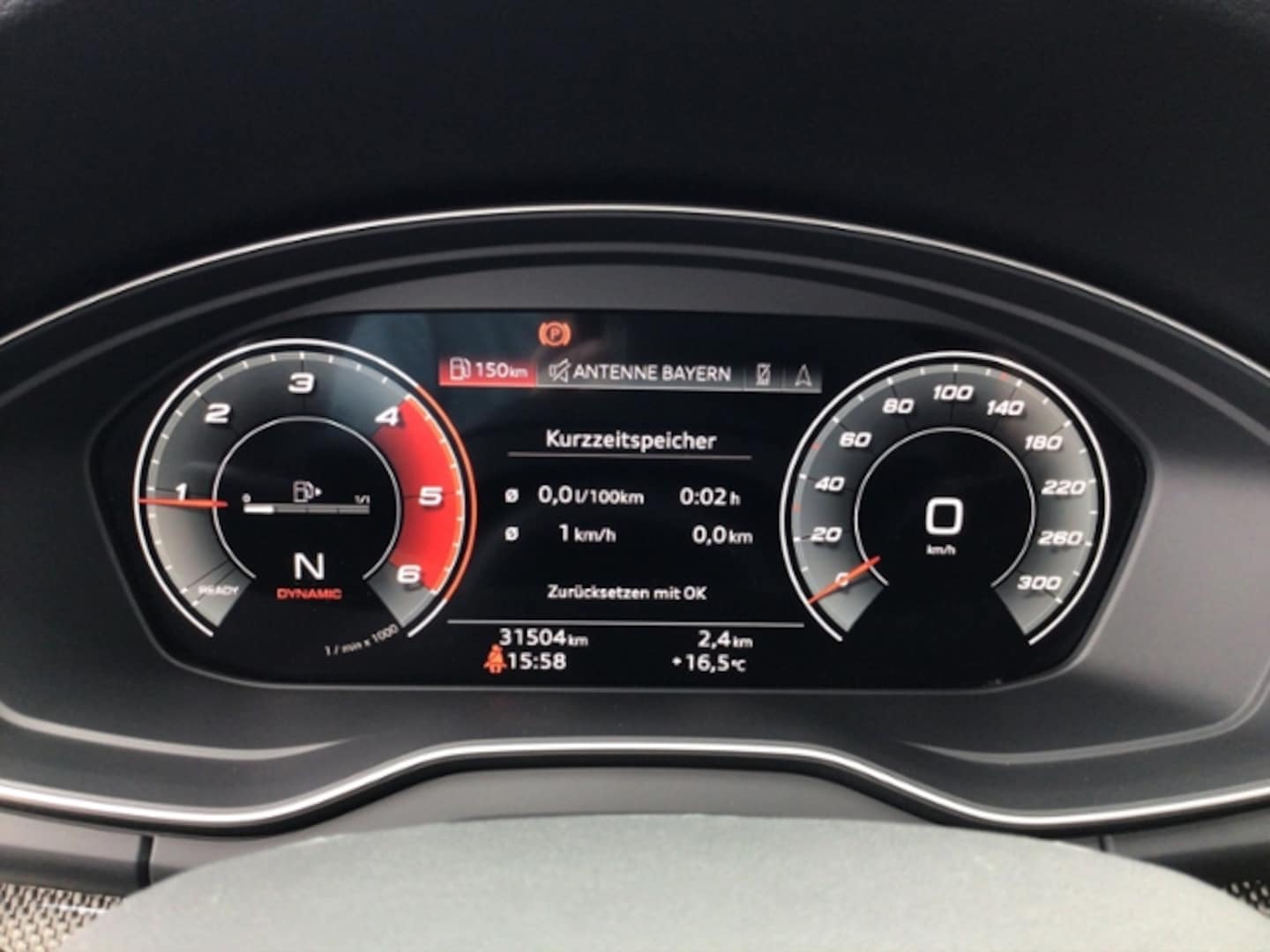 Bild über Audi SQ5 TDI tiptronic - für weitere Informationen kontaktieren Sie den Audi Partner