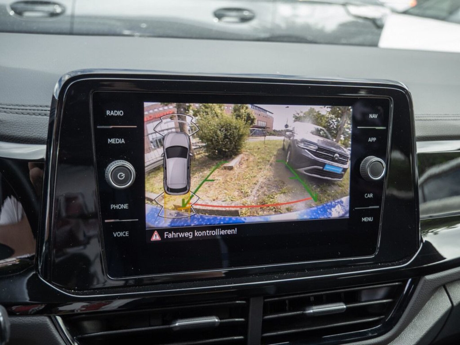 Volkswagen T-Roc – Bild 11