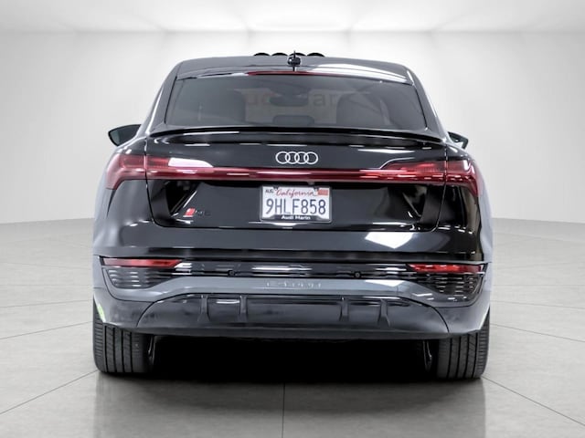 2024 Audi Q8 Sportback e-tron