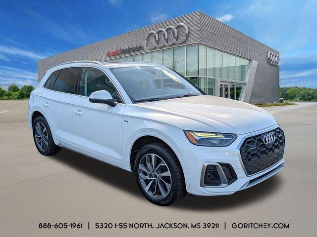 Photo of 2022 Audi Q5