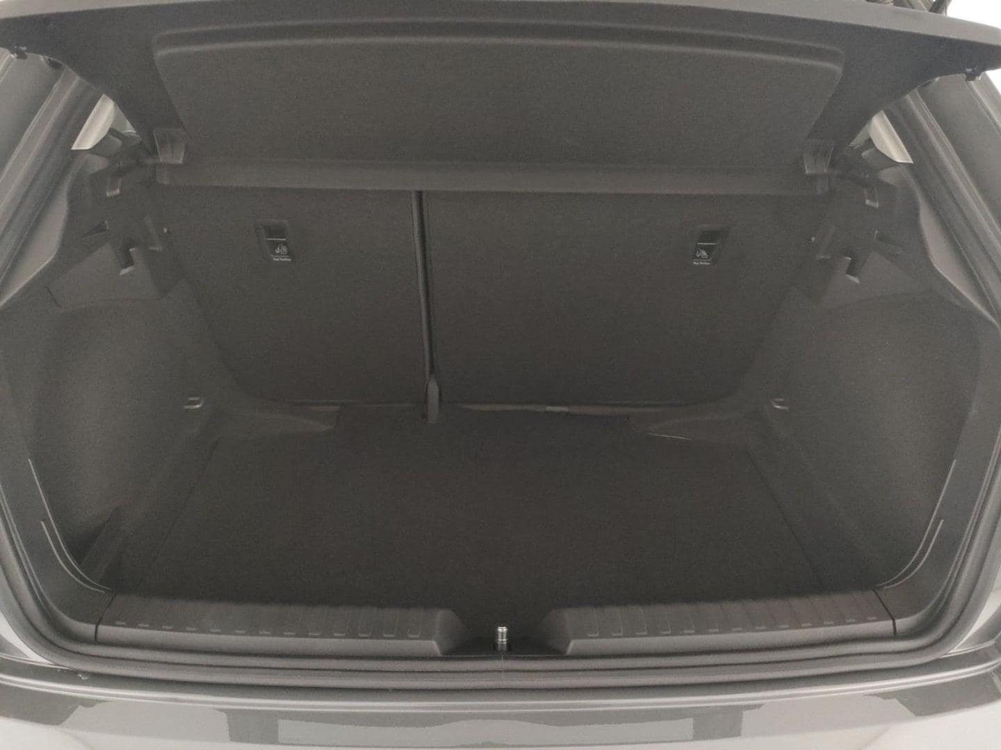 Image about Audi A1 citycarver Admired 30 TFSI 81 kW (110 PS) 6-marce