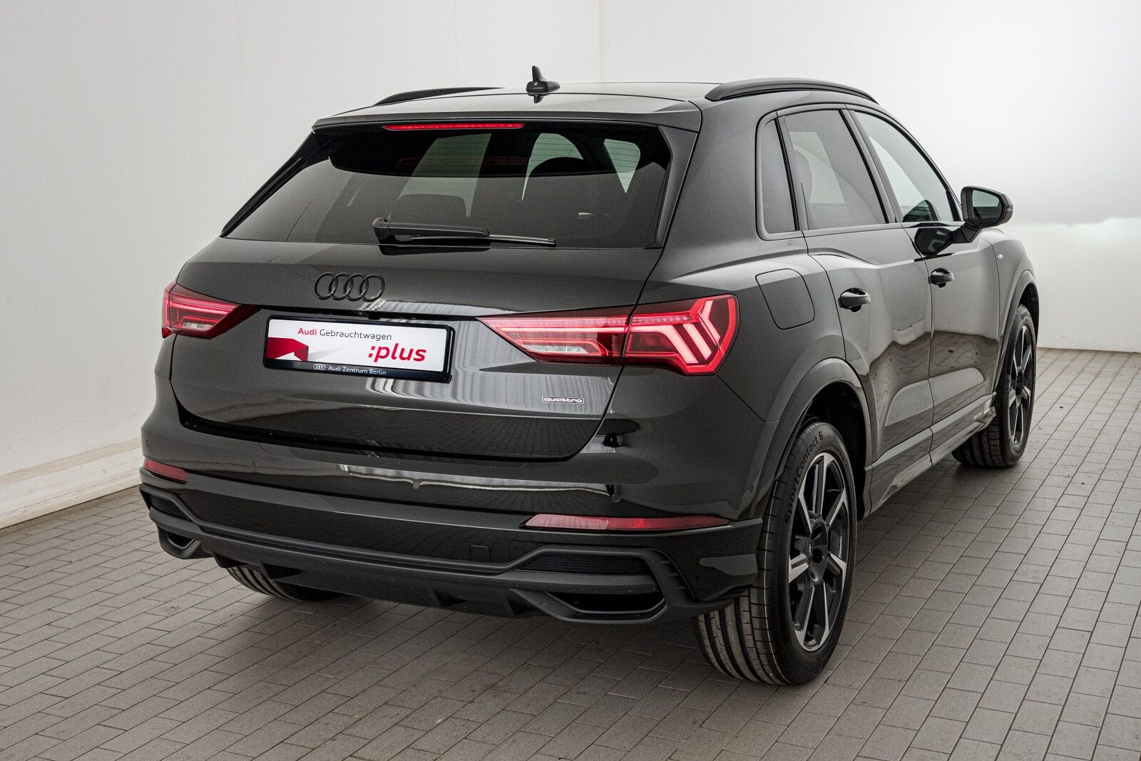Image about Audi Q3 S line 45 TFSI quattro S tronic