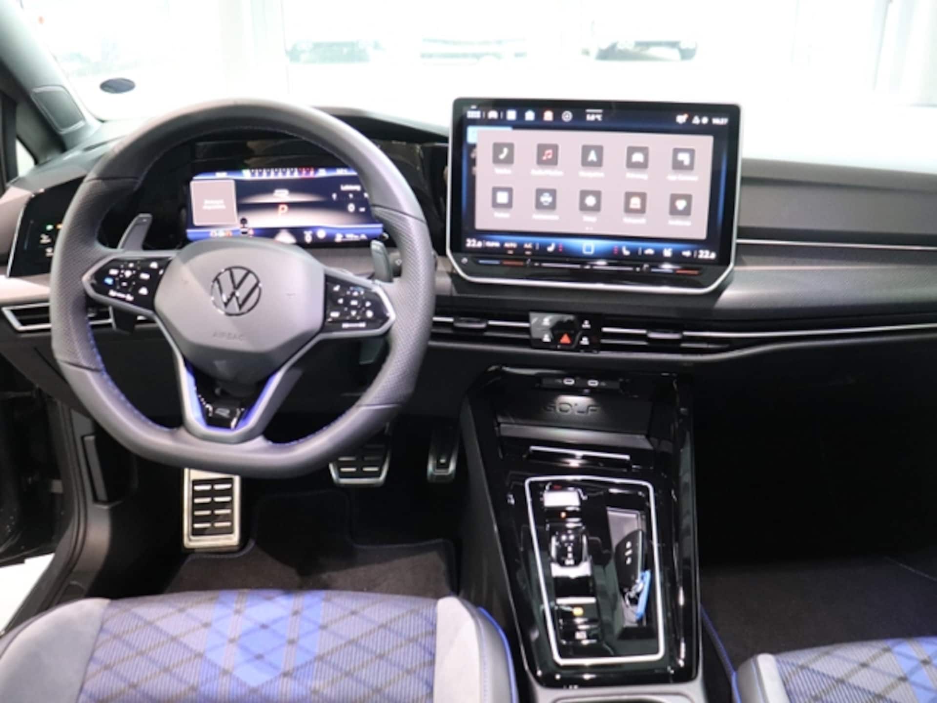 Volkswagen Golf R