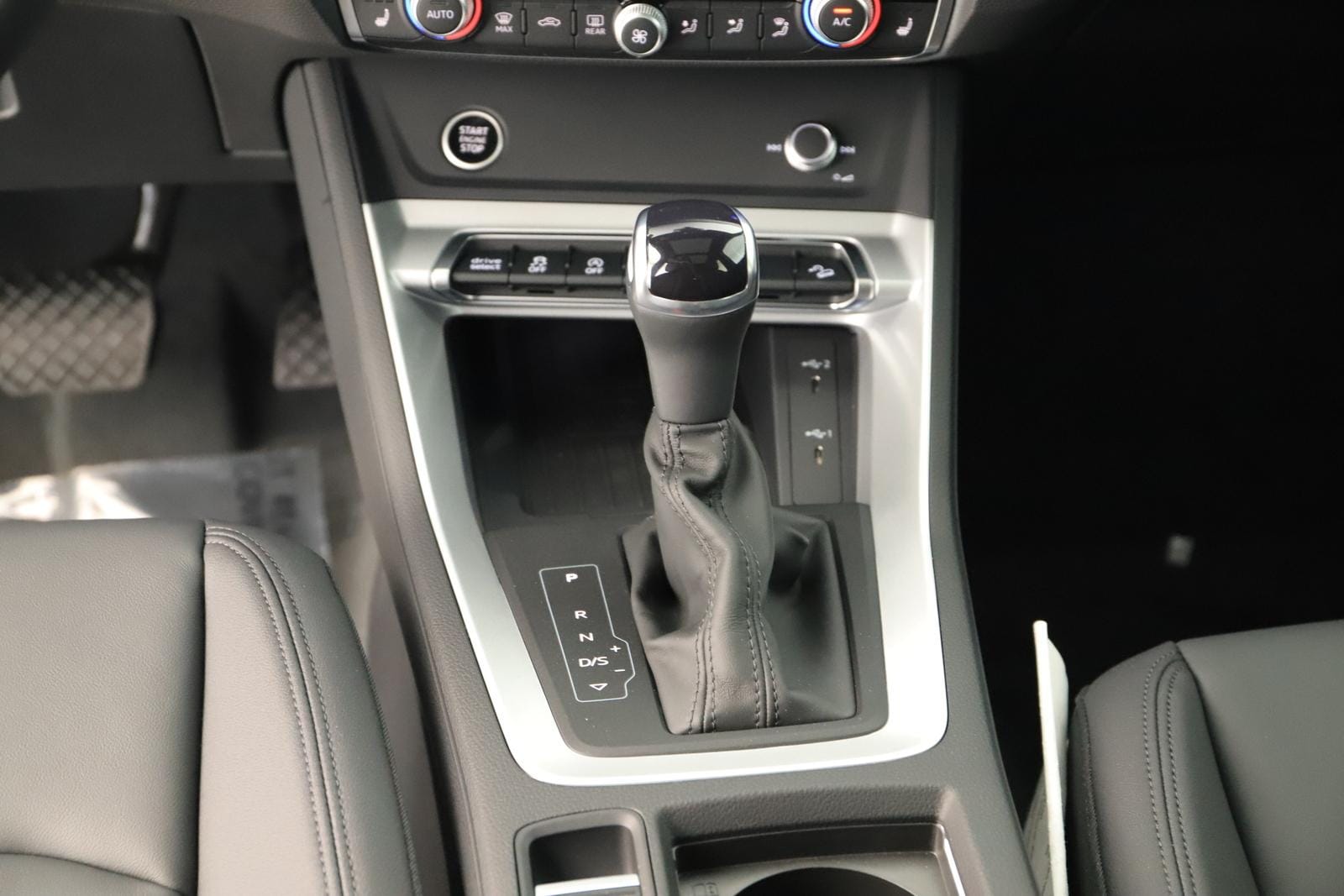 2025 Audi Q3 S Line Premium - Photo 21