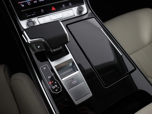 2025 Audi A8 Base - Photo 11