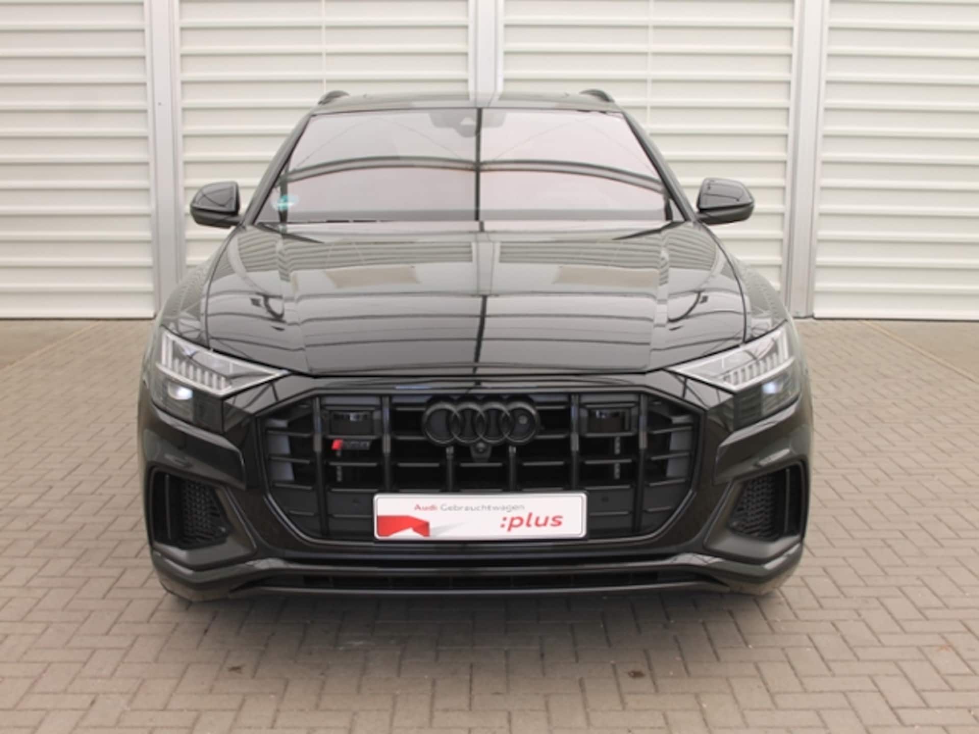 Audi SQ8 SUV