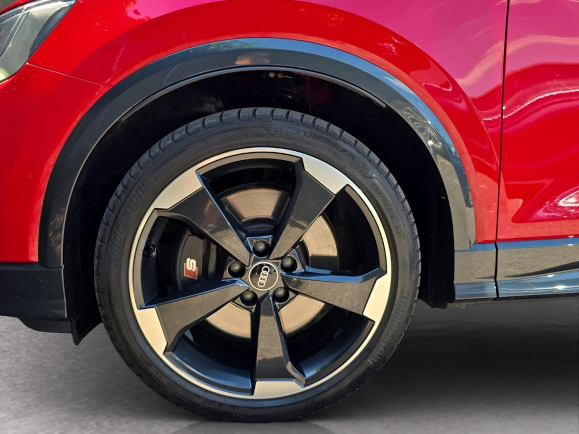 Audi SQ2