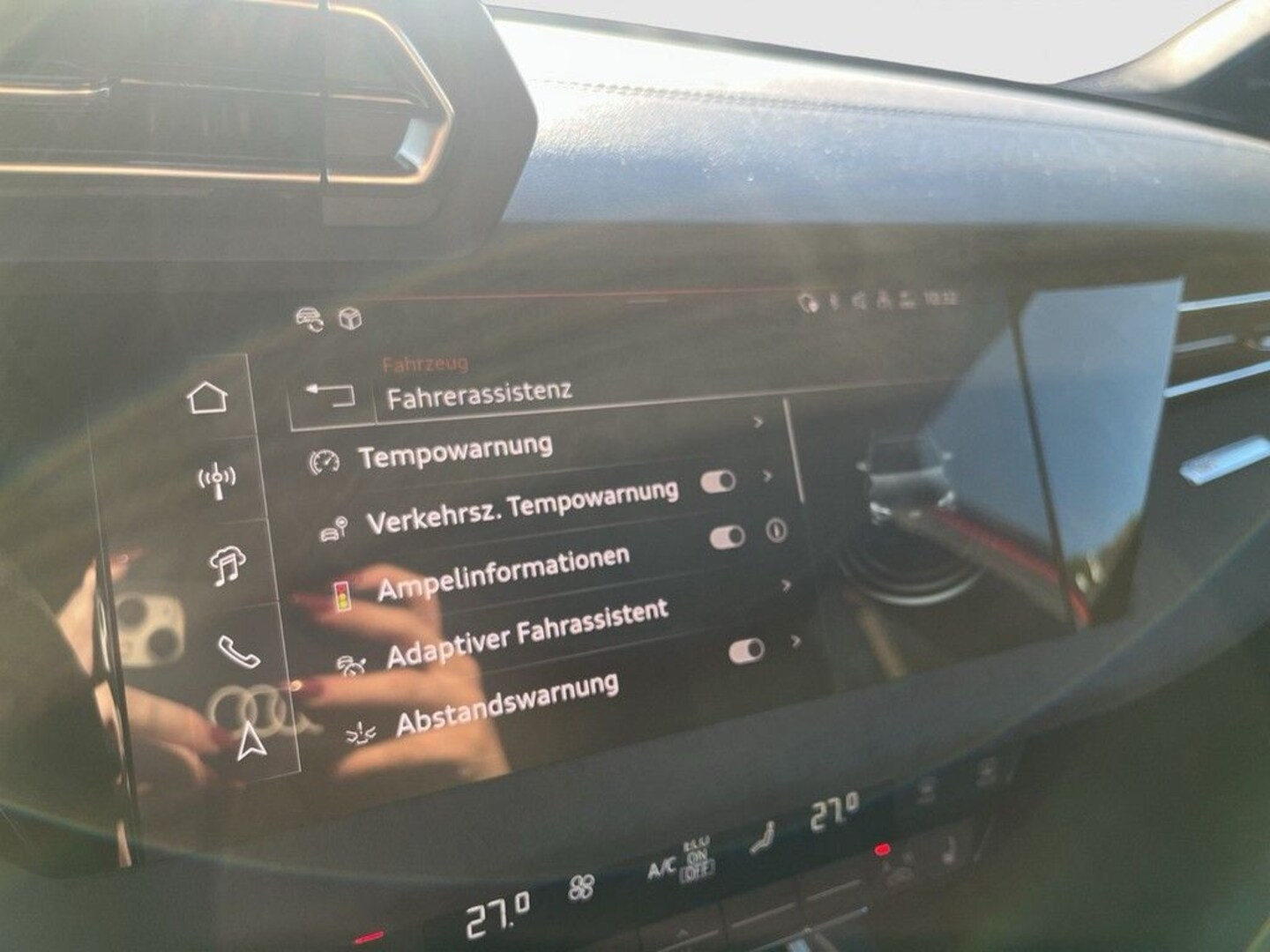 Bild über Audi A3 allstreet 35 TDI S tronic - für weitere Informationen kontaktieren Sie den Audi Partner