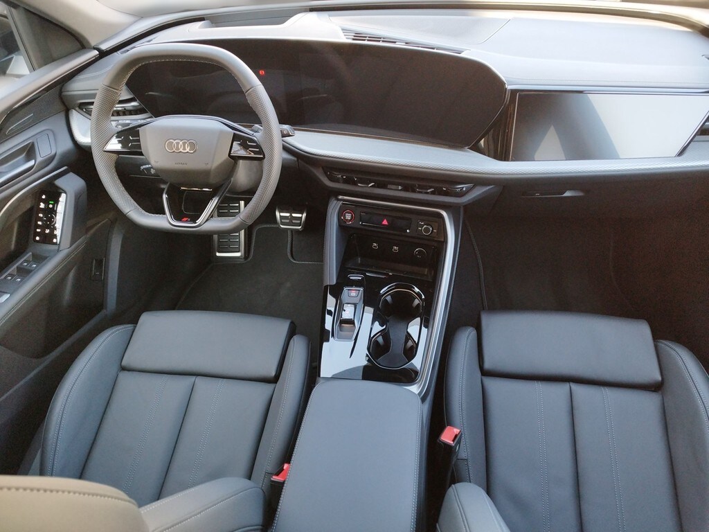 Image about Audi Q5 SUV TDI quattro 150 kW S tronic
